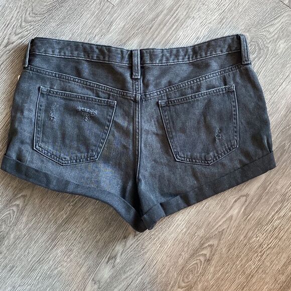- NWT - Free people black mambo jean shorts - size 31 - Picture 4 of 4